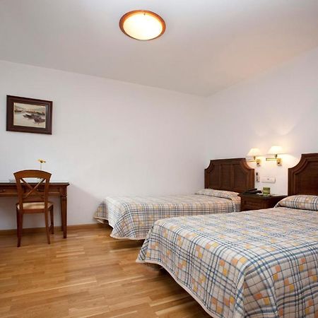 Hotel Avenida 예끌라 외부 사진