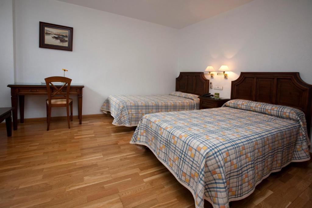 Hotel Avenida 예끌라 외부 사진
